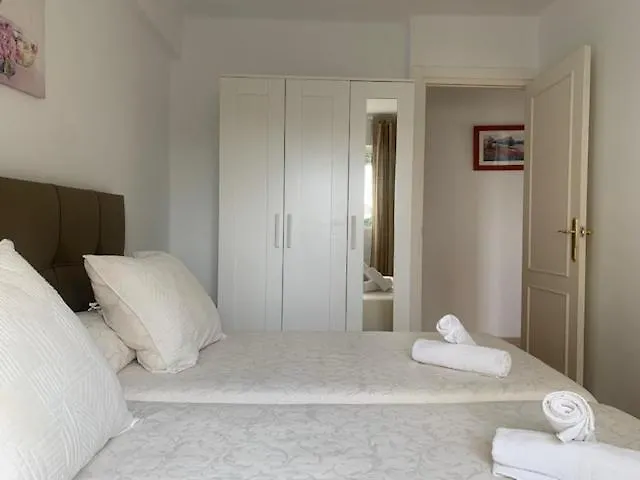 Апартаменты Edif Casablanca Нерха 0*,  Испания