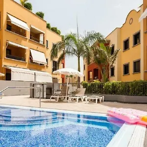 apartpool-el-torreon.adeje-hotels.com/